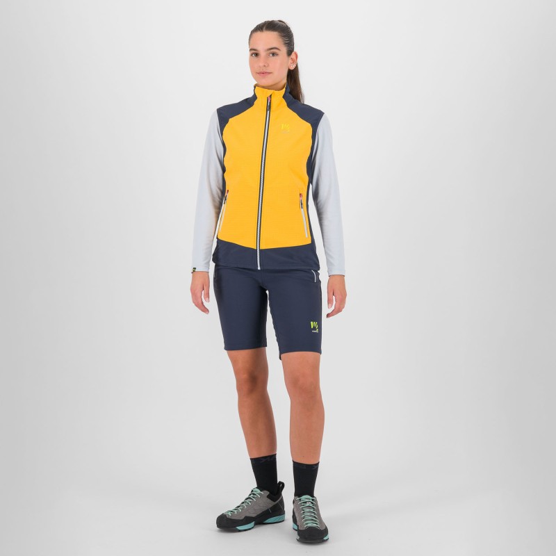 Lede W Vest