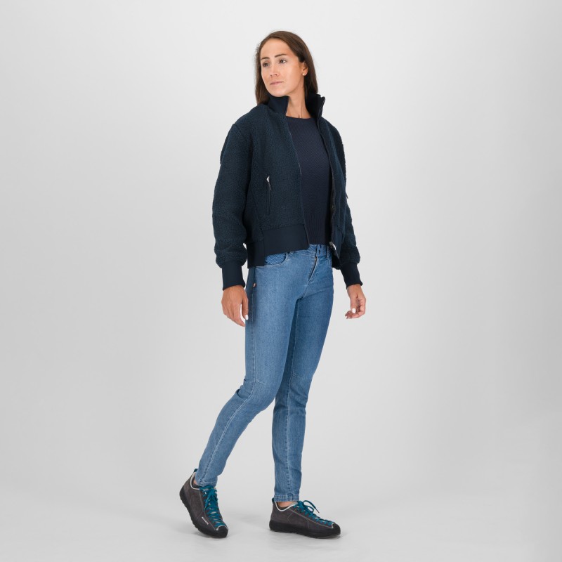 Sass Bece W Bomber