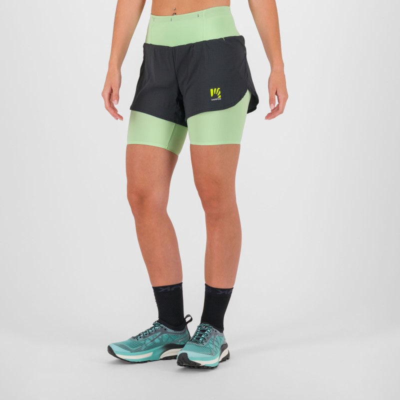 Cengia W Short