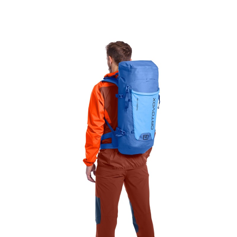 TRAVERSE 30 DRY