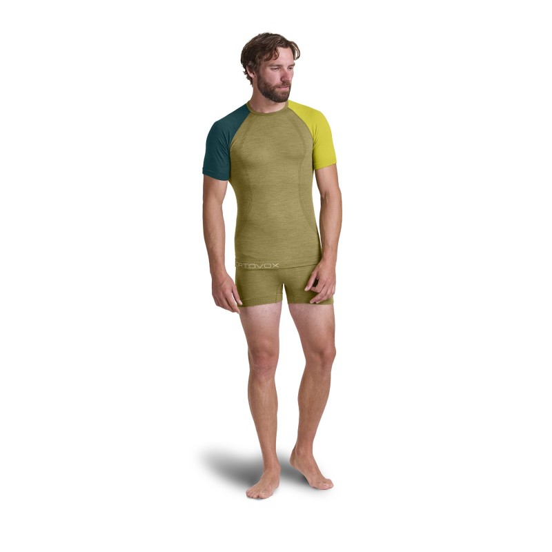 120 COMP LIGHT SHORT SLEEVE M