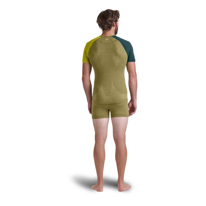 120 COMP LIGHT SHORT SLEEVE M