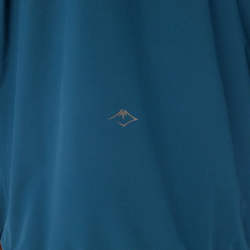 Asics Fujitrail waterproof Jacket