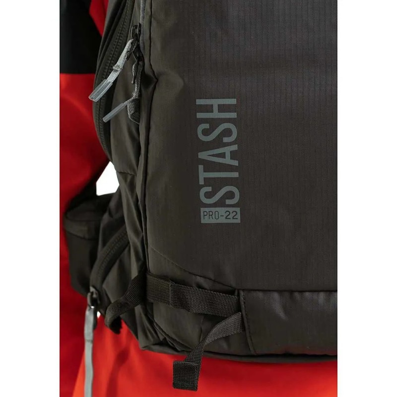 BCA Stash Pro 22 L
