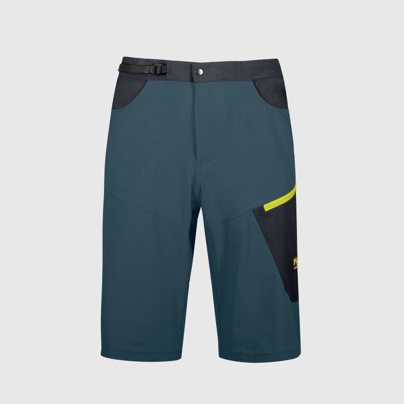 Nago Shorts