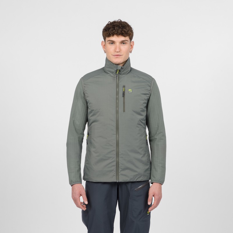 Ra Stua Vest