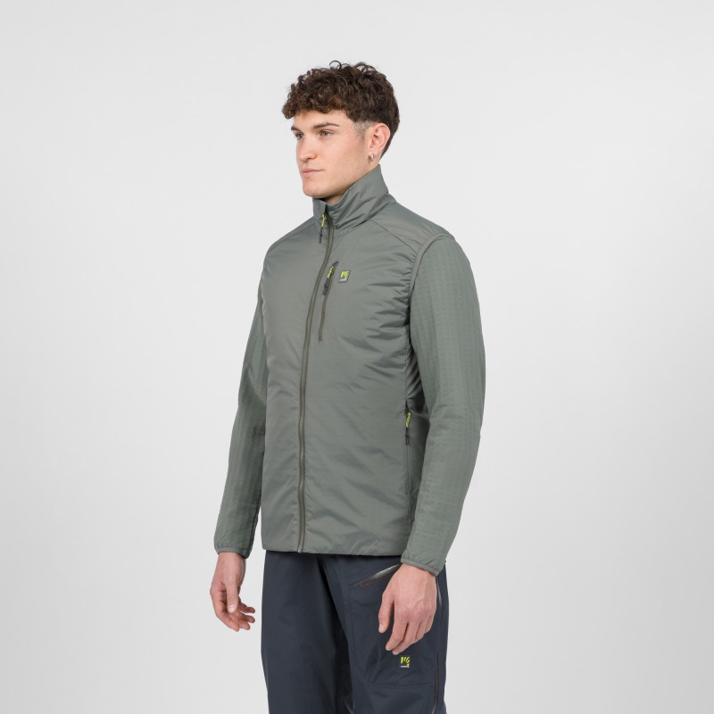 Ra Stua Vest